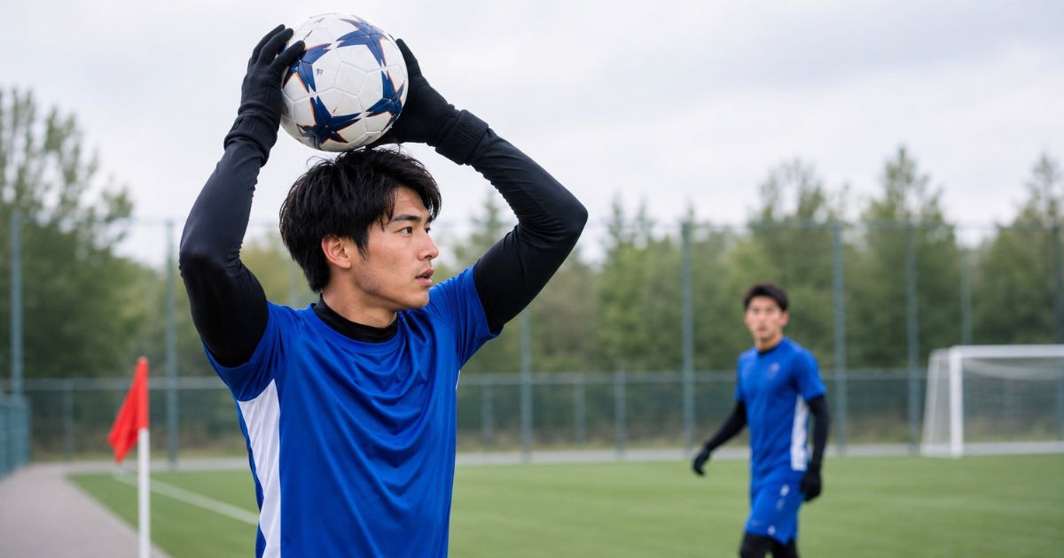 サッカー選手が手袋をしてプレーするのはなぜ？理由とルールを解説