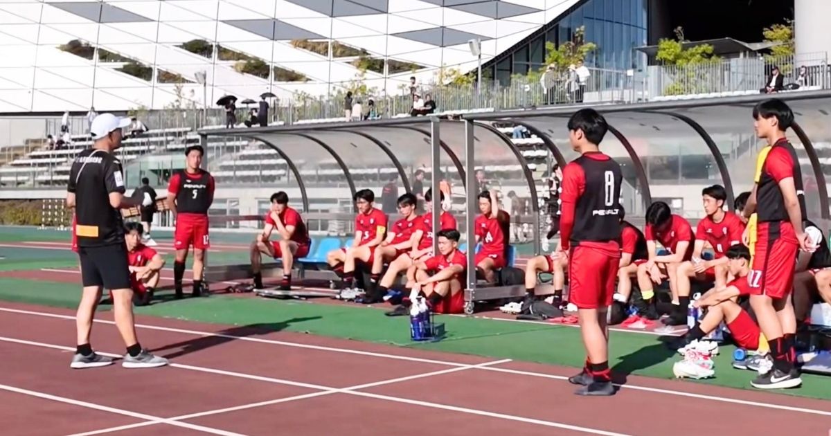 監督とコーチ陣の体制