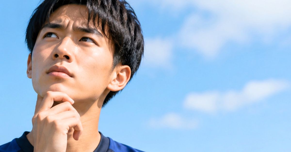 大学サッカーの一般入部について考える日本人学生